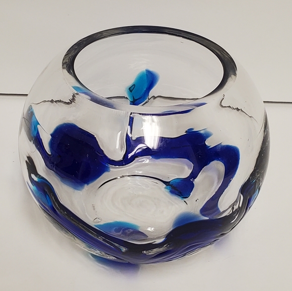 Art Glass Round Handblown Glass Bowl - Picture 4 of 11